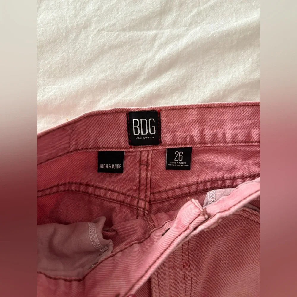 Pink BDG - Picture 4 of 4